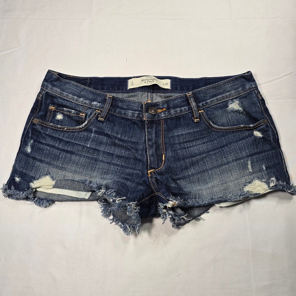 Abercrombie & Fitch Y2K Distressed Low Rise Denim Shorts Women's Size 6